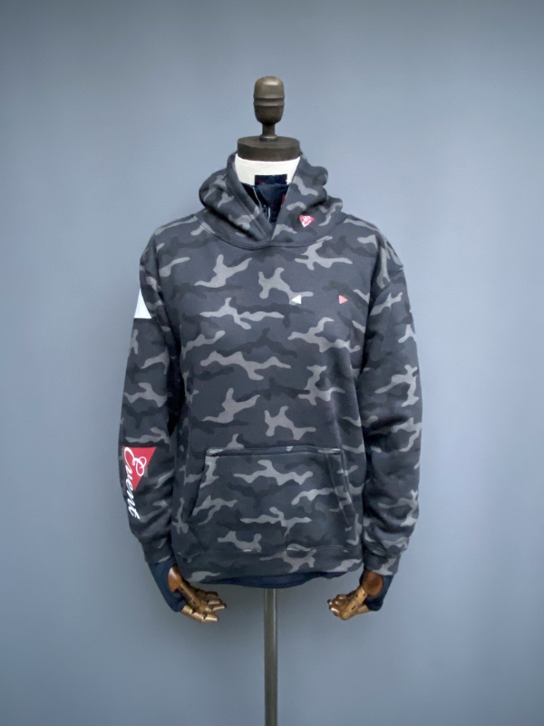 Men's camo hotsell pullover hoodie